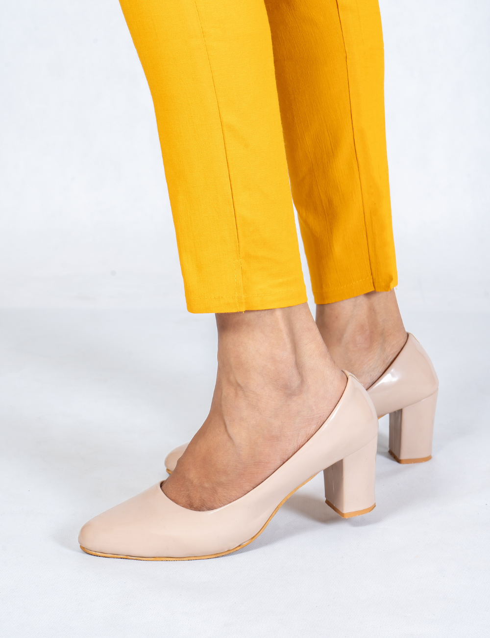 Women Mustard Cotton Lycra Pant