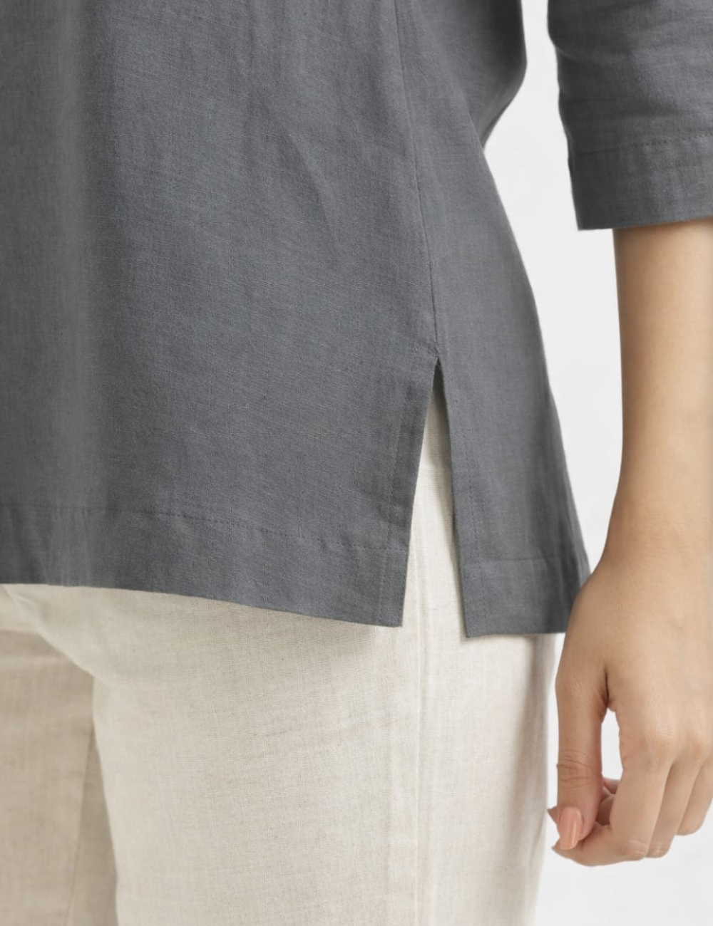 Womem Grey Airy Linen Short Kurta