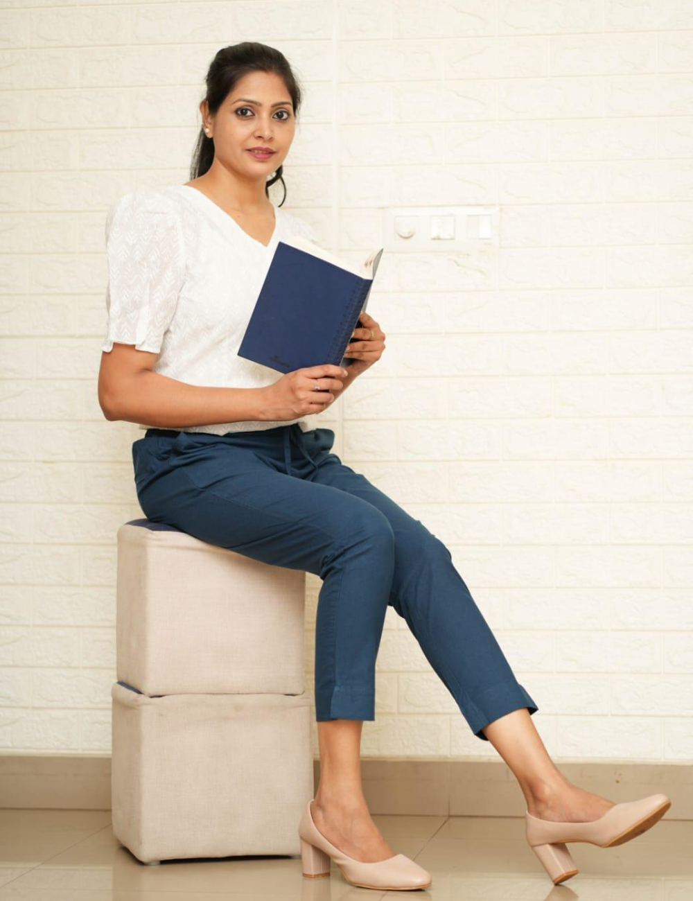 Women Peacock Blue Cotton Pant