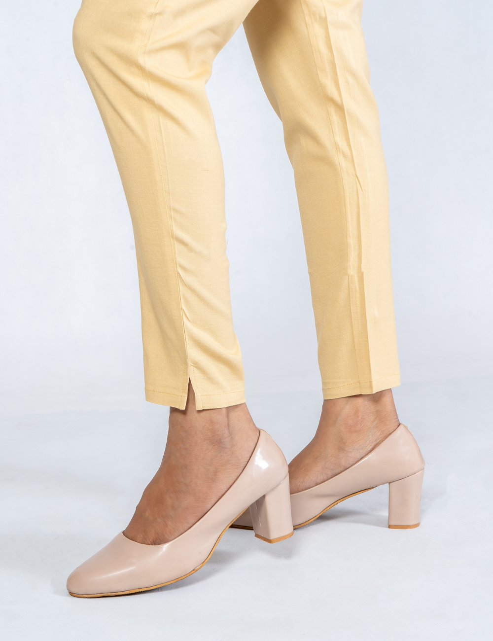 Women Sandal Cotton Lycra Pant
