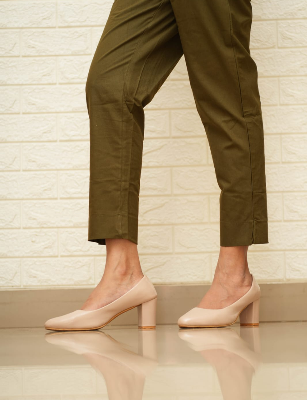 Women Olive Green Cotton Pant