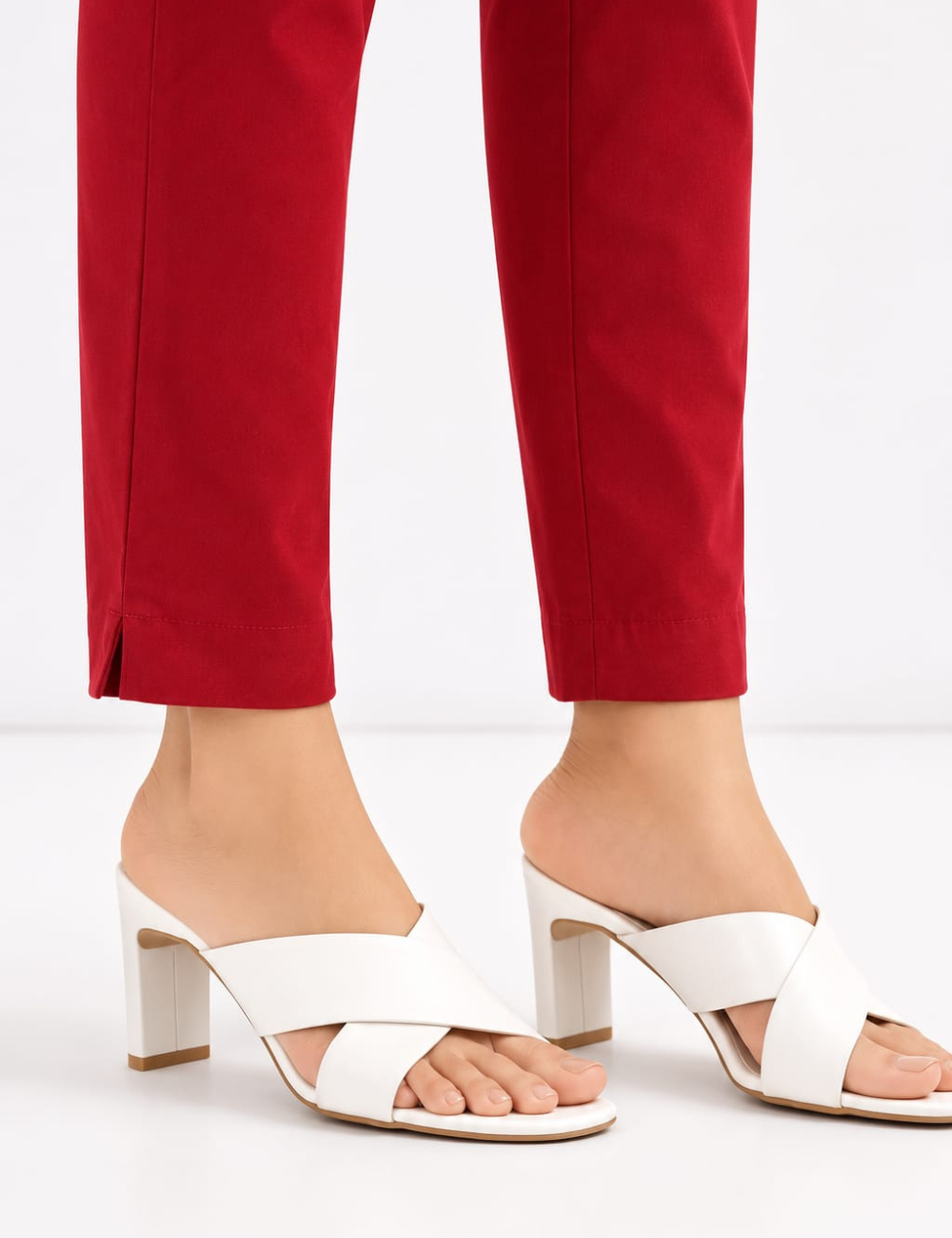 Women Maroon Cotton Straight Pant