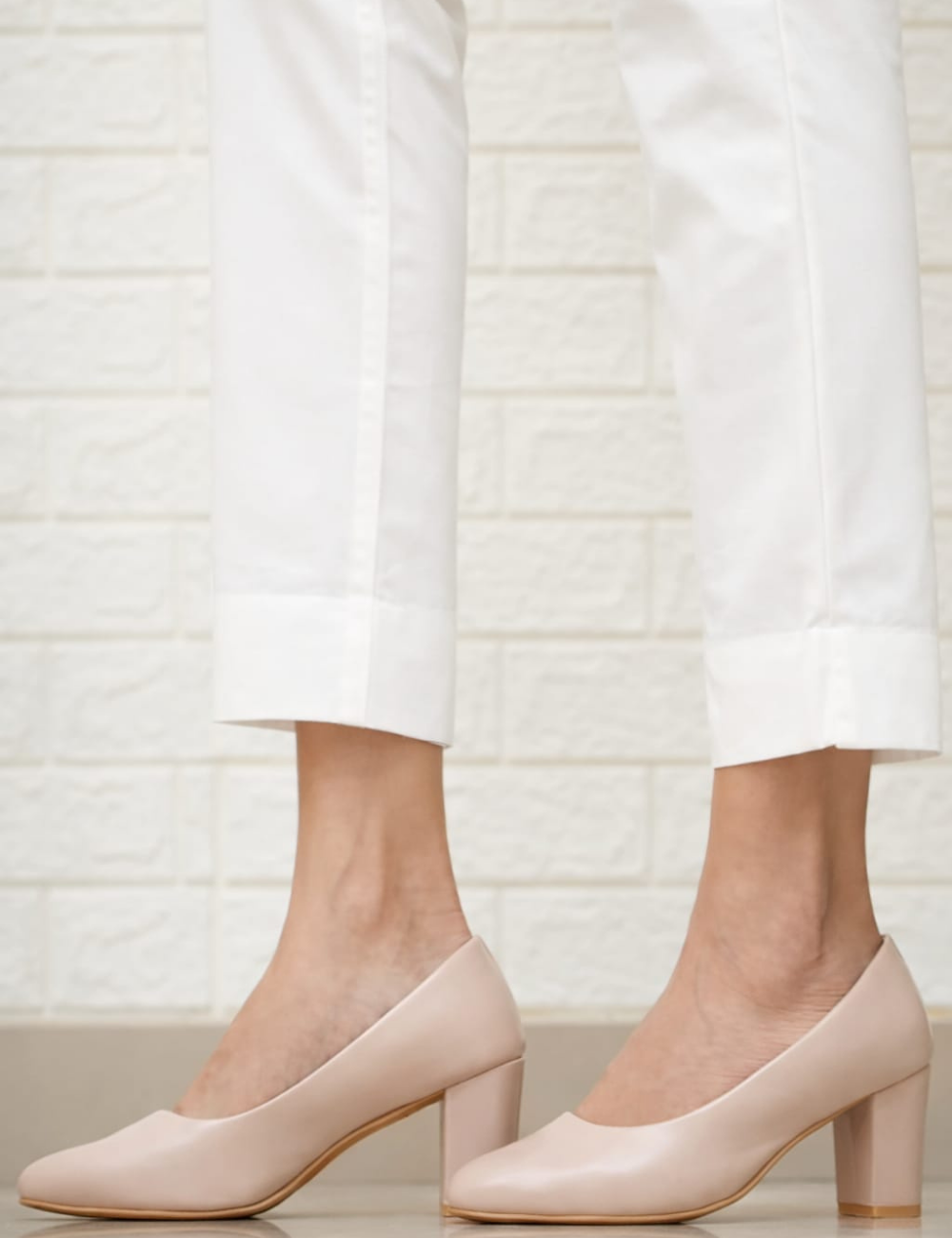 Women White Cotton Pants