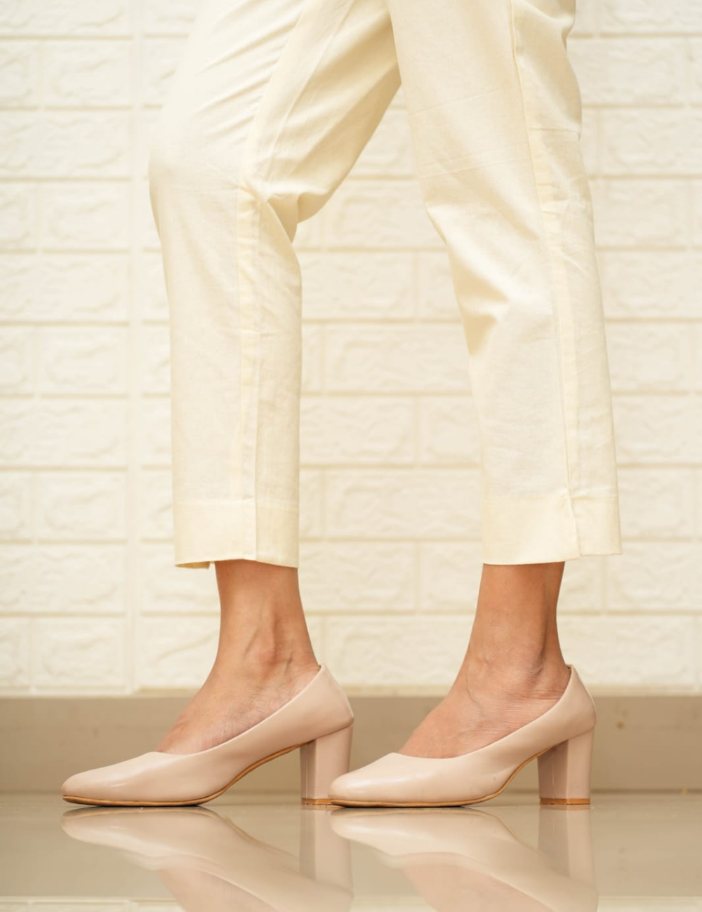 Women Cream Cotton Pant