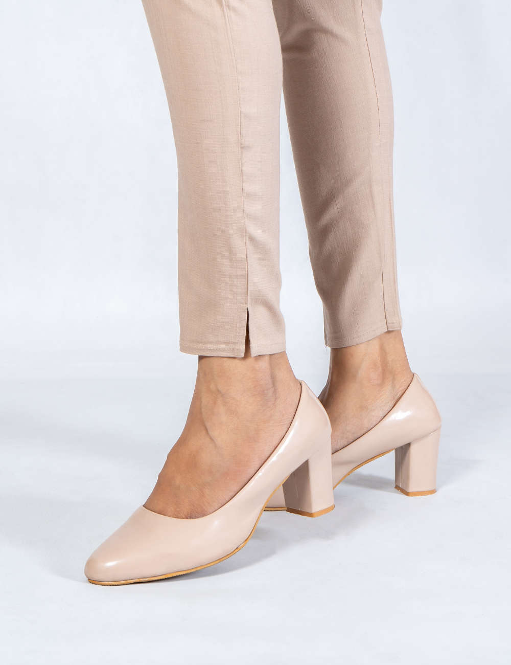 Women Biscuit Cotton Lycra Pant