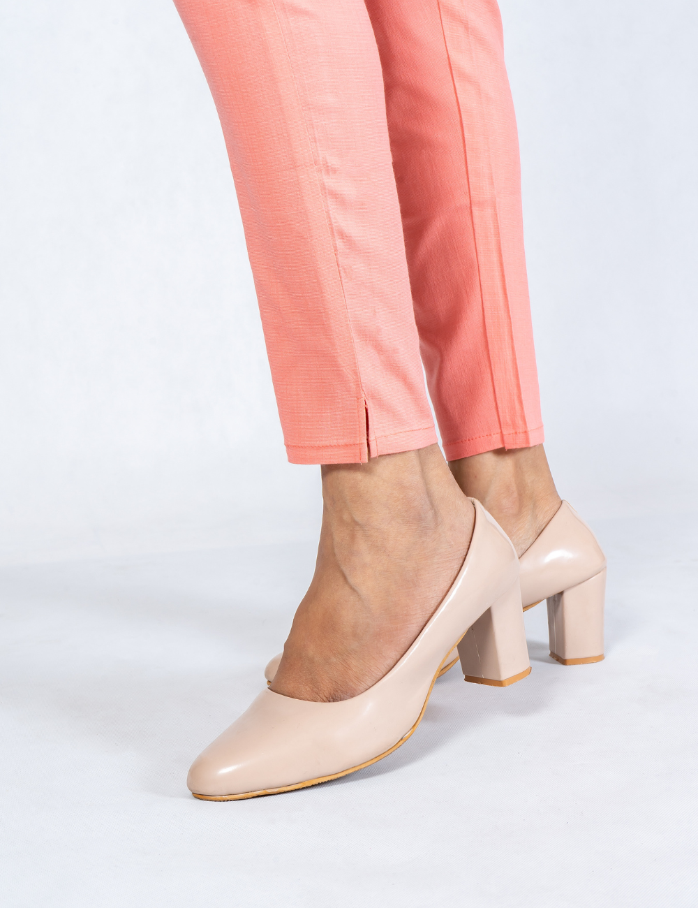 Women Peach Cotton Lycra Pant