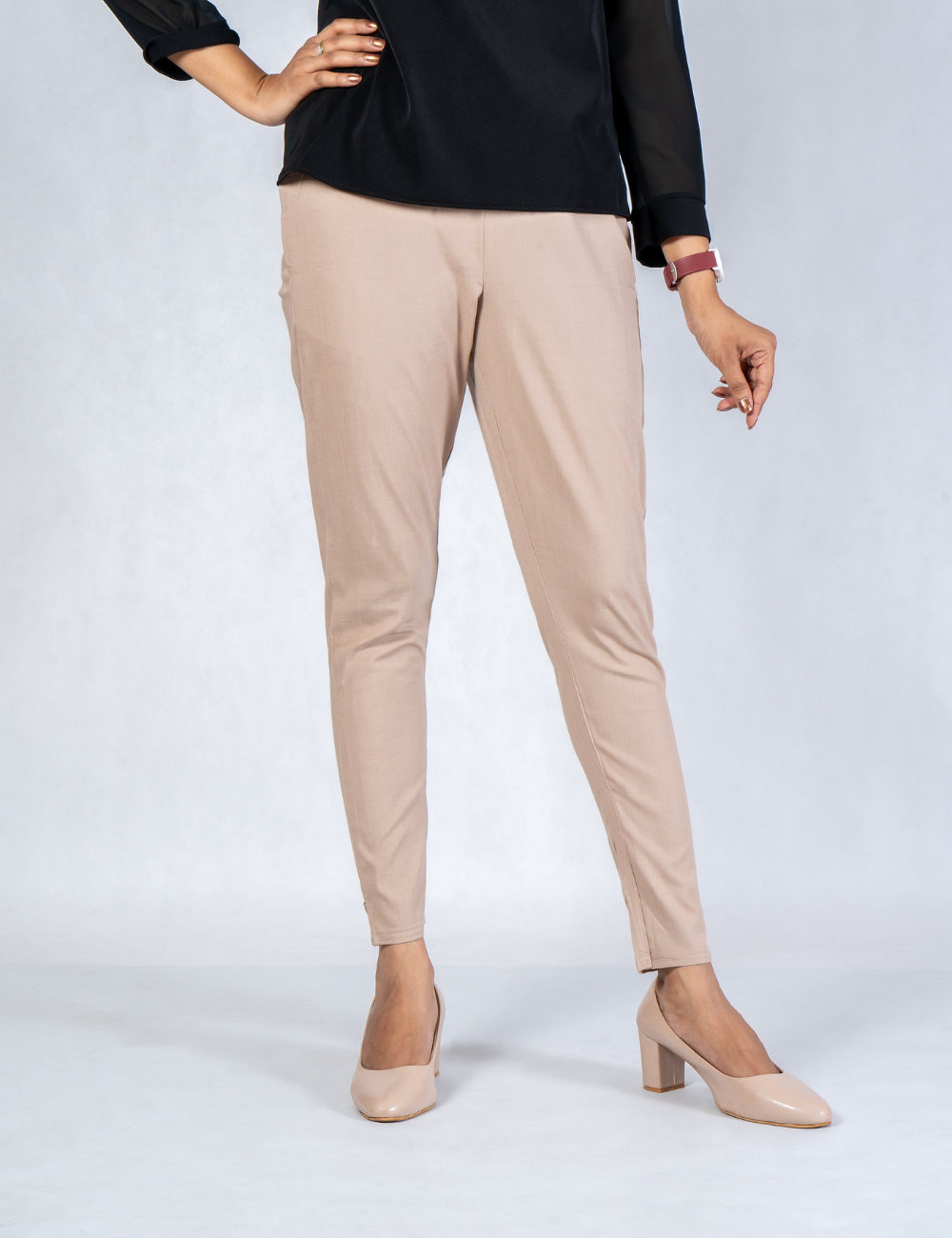 Women Biscuit Cotton Lycra Pant