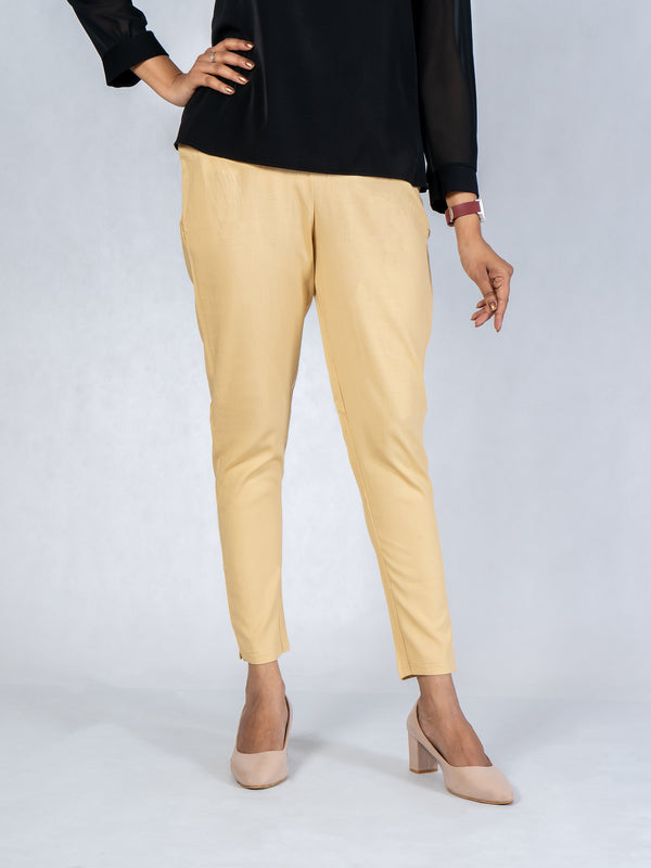 Women Sandal Cotton Lycra Pant