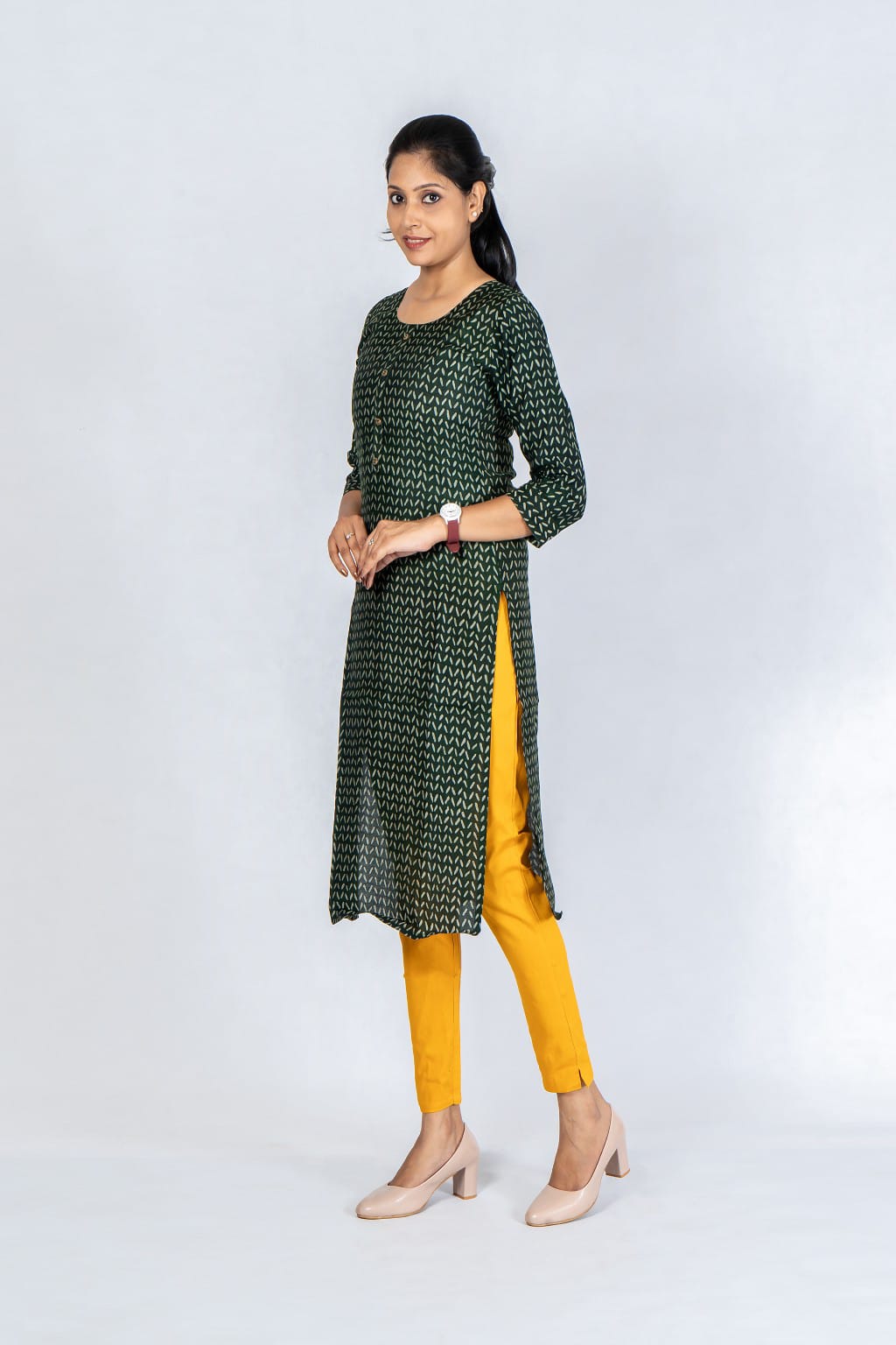 Women Grey Cotton Lycra Pant