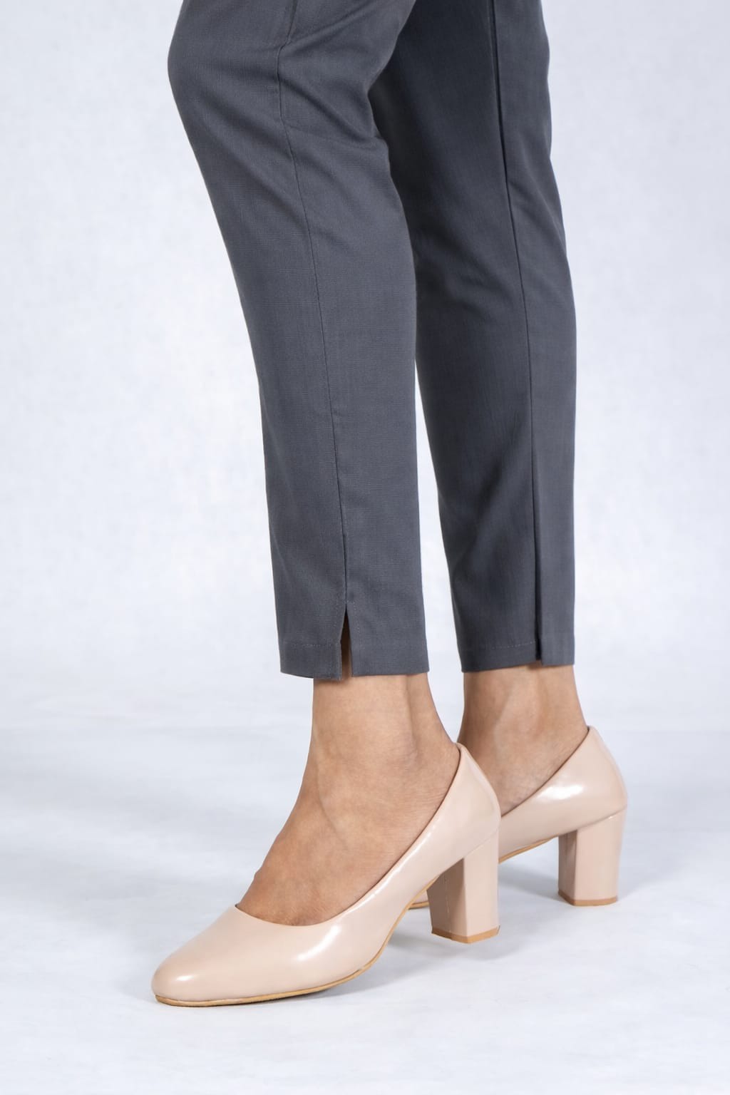 Women Grey Cotton Lycra Pant