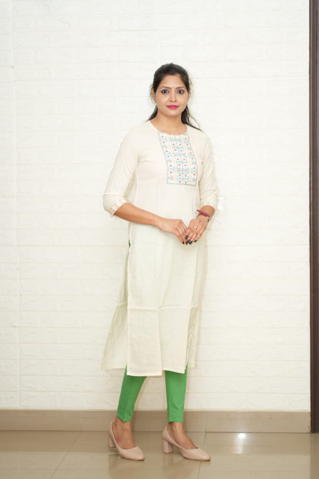 Women Grey Cotton Lycra Pant