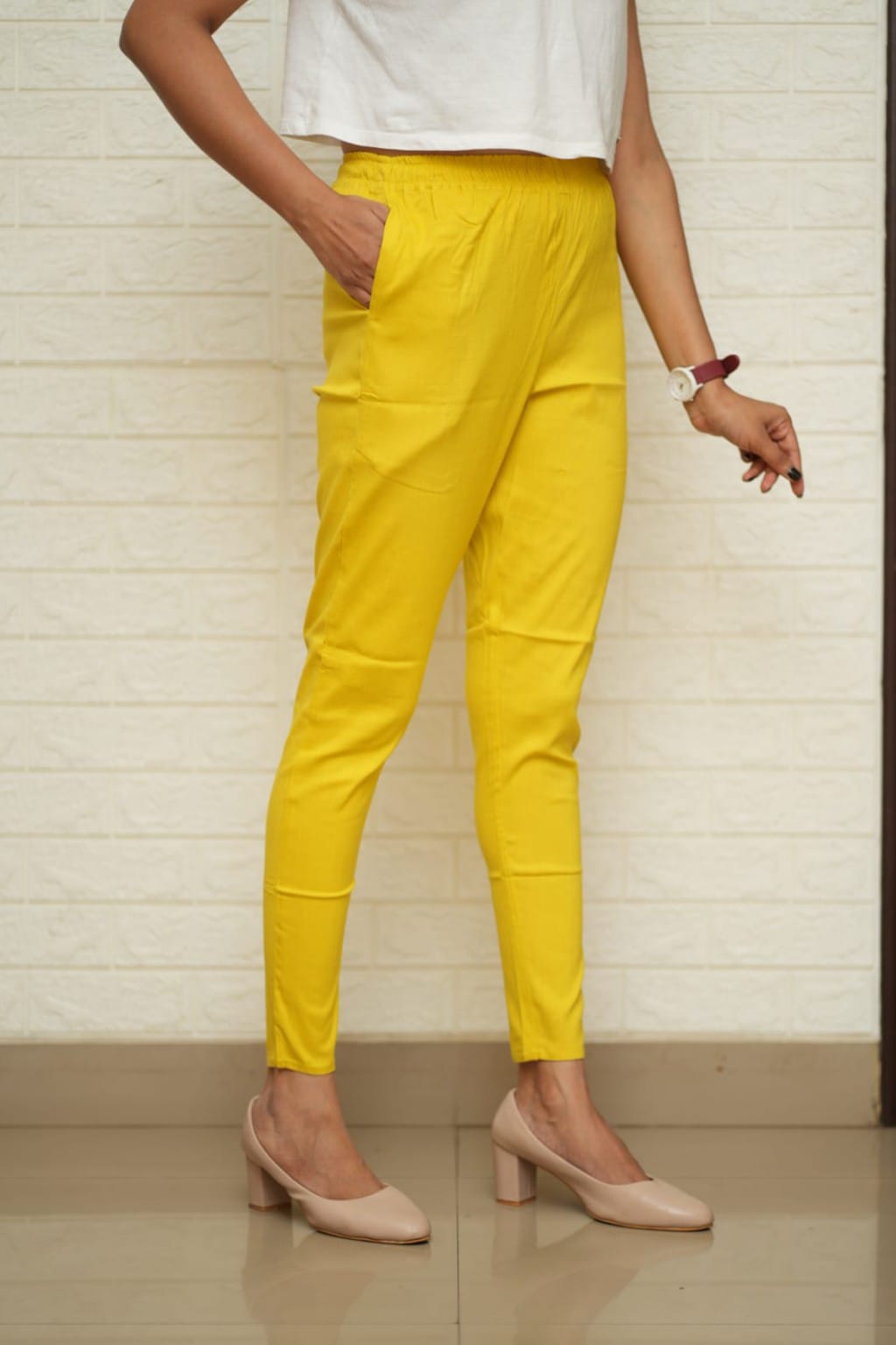 Women Grey Cotton Lycra Pant