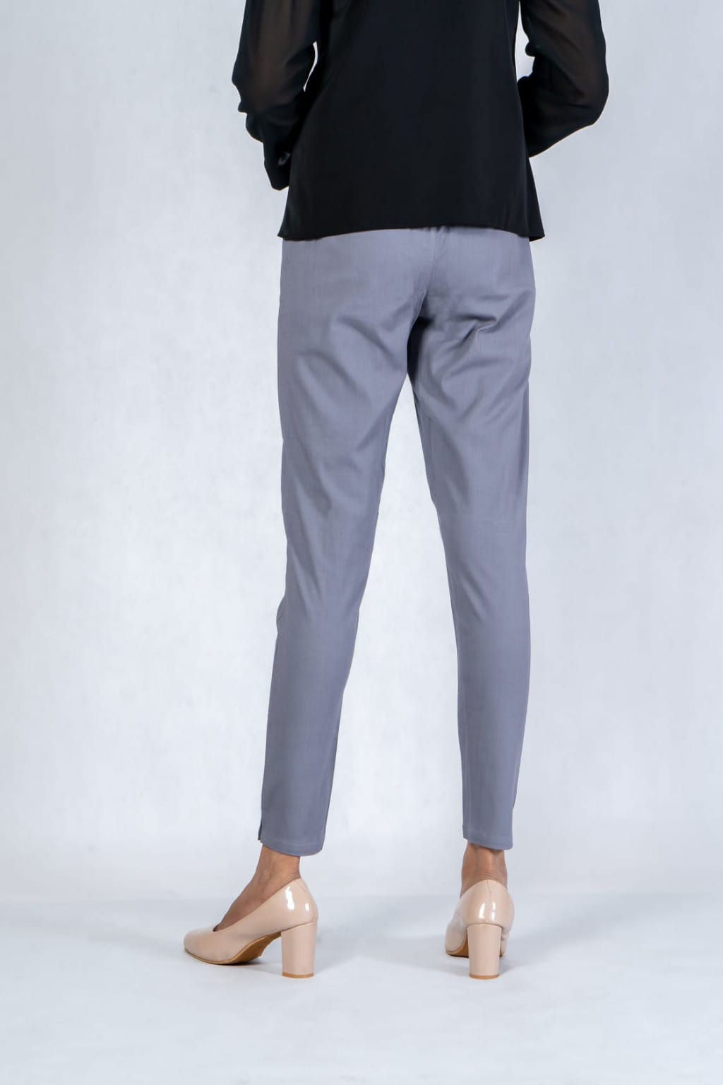 Women Grey Cotton Lycra Pant