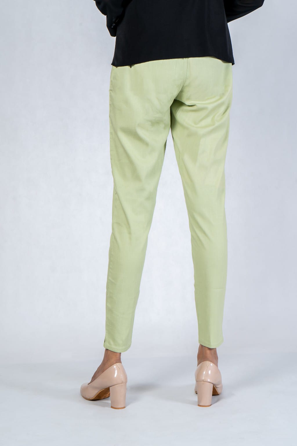 Women Grey Cotton Lycra Pant