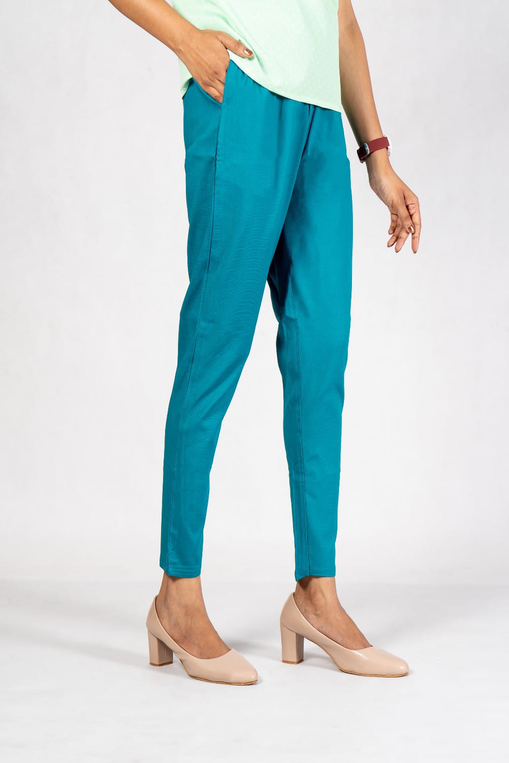 Women Grey Cotton Lycra Pant