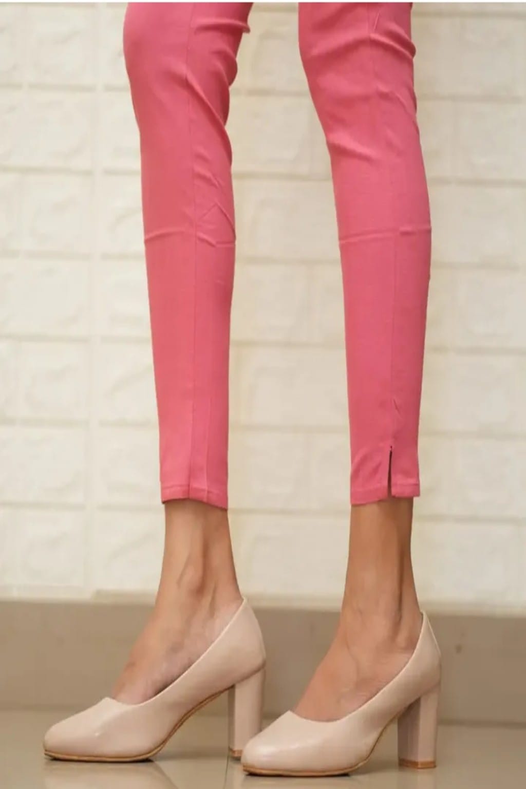 Women Grey Cotton Lycra Pant